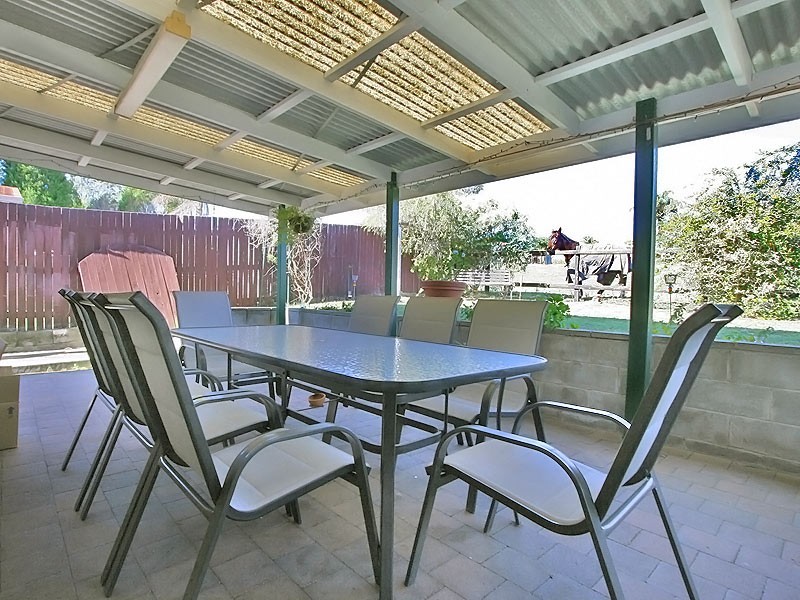 18 Dunblane Drive,, Boronia Heights QLD 4124