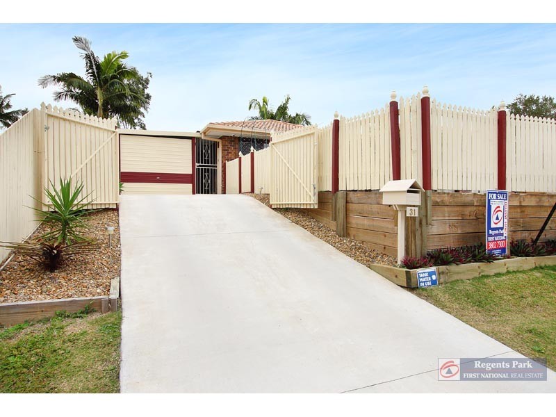 31 Colisa Cr, Regents Park QLD 4118