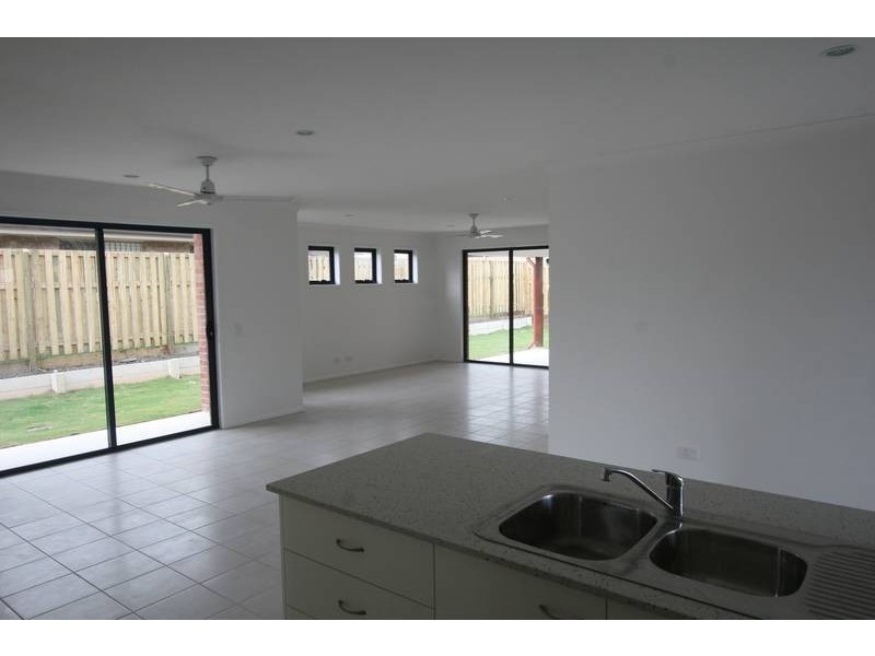 22 Fairweather Street, Berrinba QLD 4117