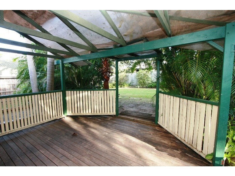 89 Bottlebrush Drive, Regents Park QLD 4118