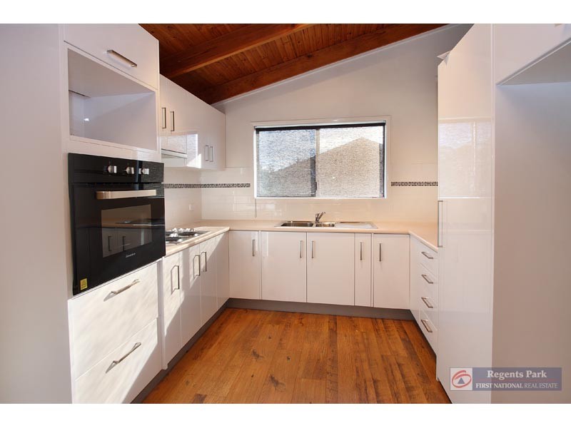 85 BEGONIA STREET, Browns Plains QLD 4118