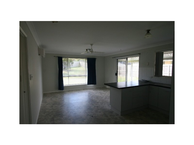 12 Benjamina Court, Regents Park QLD 4118