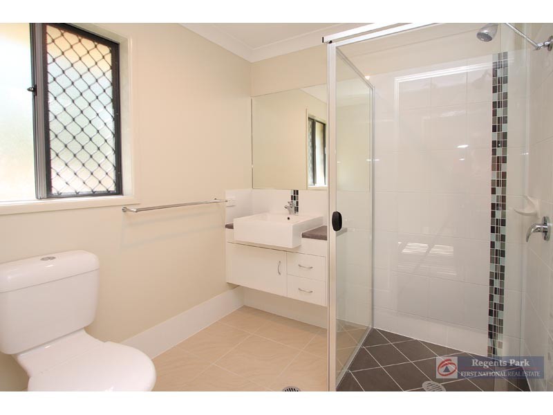 9 Filey Street, Marsden QLD 4132