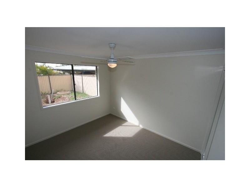 140 Middle Road, Boronia Heights QLD 4124