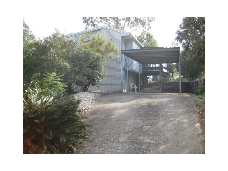 7 Castile Cres, Edens Landing QLD 4207