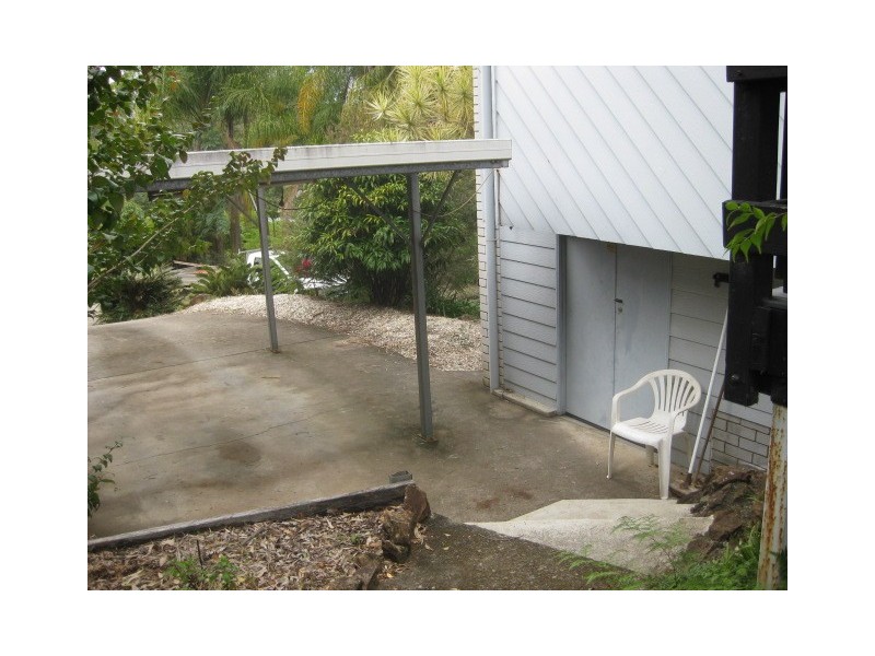 7 Castile Cres, Edens Landing QLD 4207
