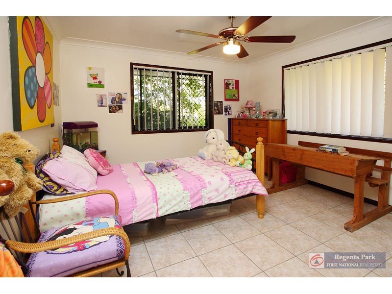 16 Sherbrooke Crt, Munruben QLD 4125