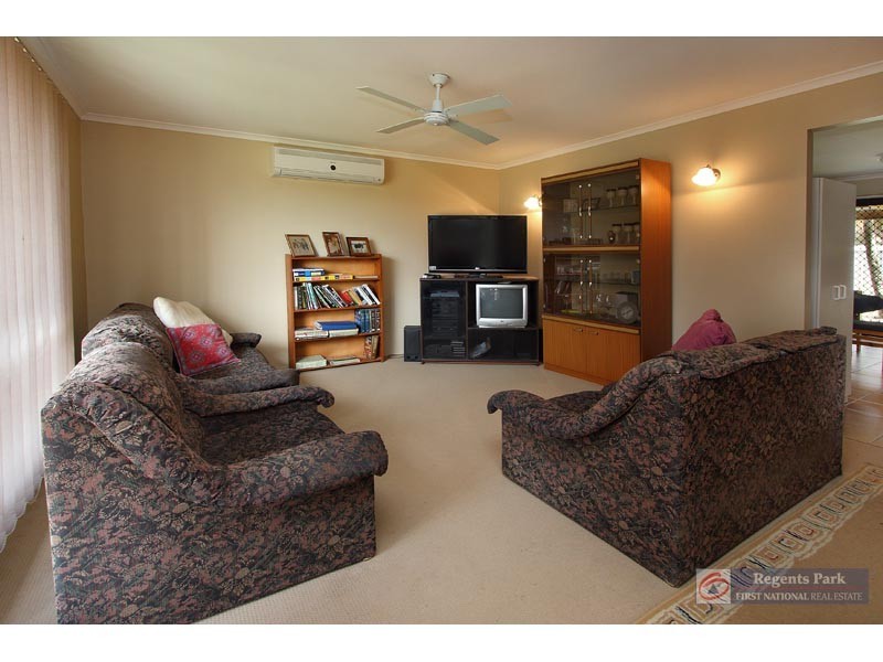7 Borumba Ct, Marsden QLD 4132
