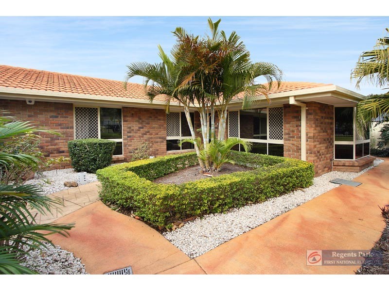 38 Cianthus Street, Regents Park QLD 4118