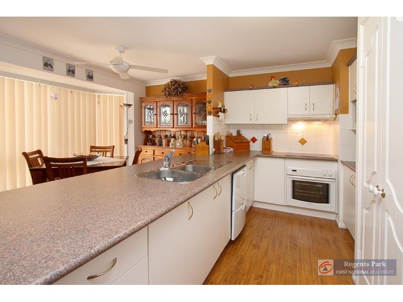38 Cianthus Street, Regents Park QLD 4118
