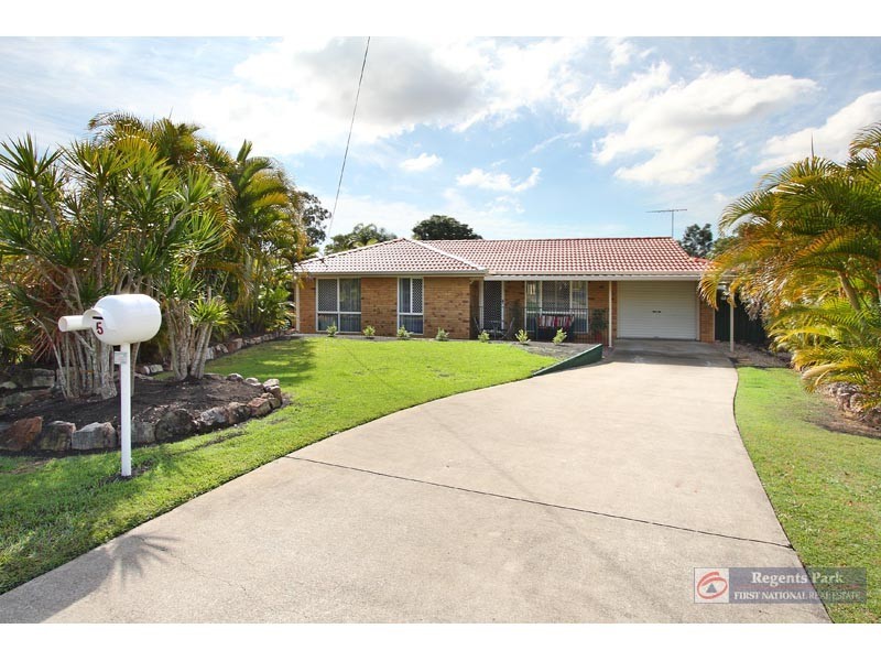 5 Michelle Court, Boronia Heights QLD 4124