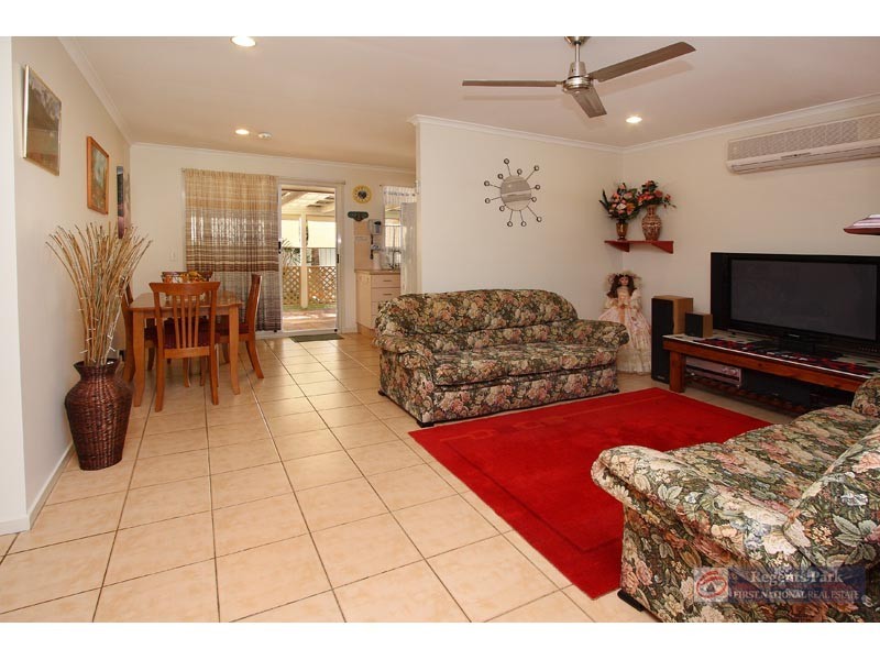 5 Michelle Court, Boronia Heights QLD 4124