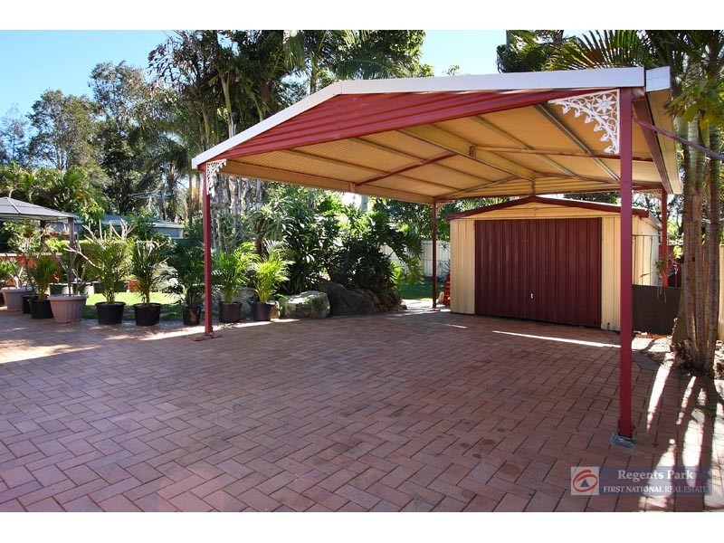 22 Estramina Road, Regents Park QLD 4118