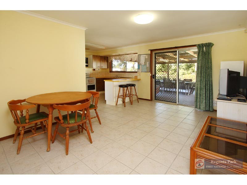 39 Algol St,, Regents Park QLD 4118