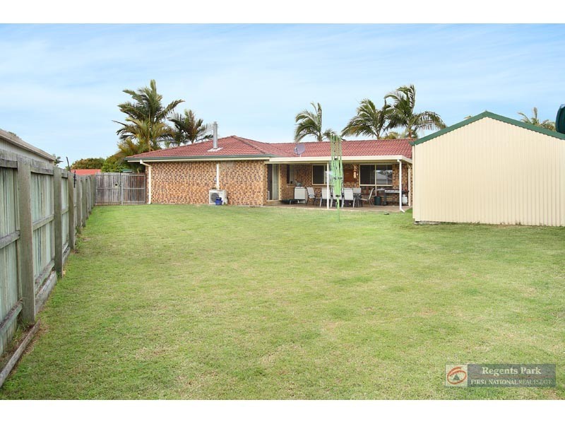 16 Thistle Street, Regents Park QLD 4118