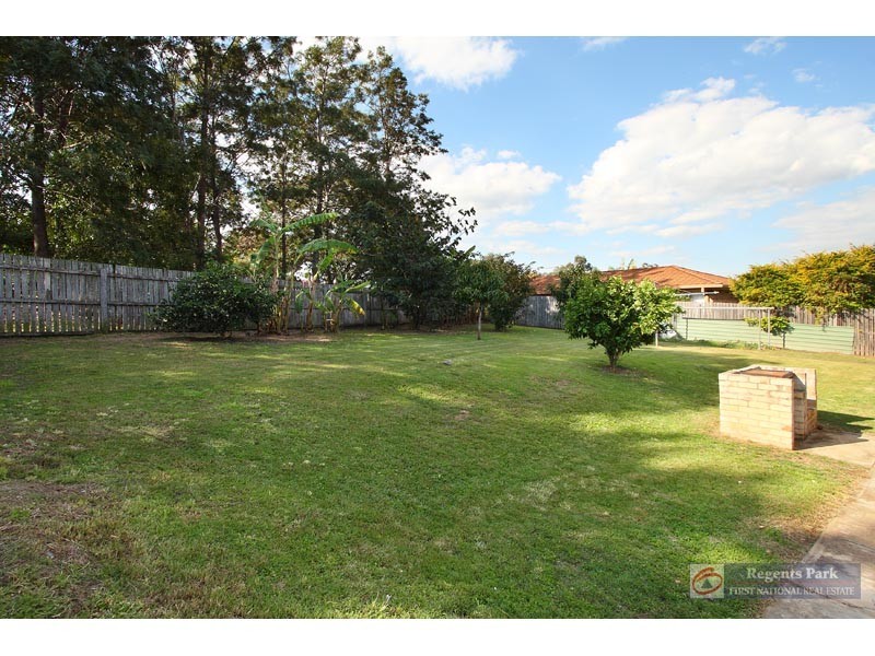 17 Lutton Court, Boronia Heights QLD 4124