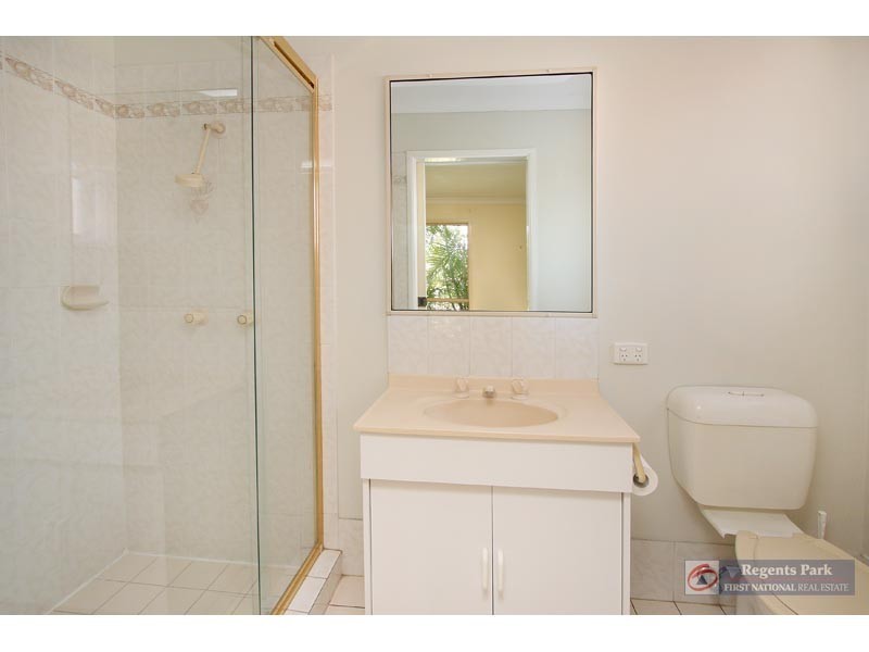 17 Lutton Court, Boronia Heights QLD 4124