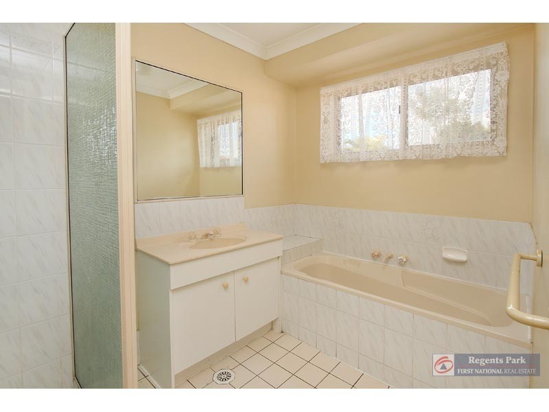 17 Lutton Court, Boronia Heights QLD 4124