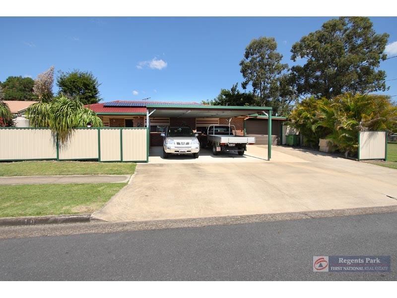 10 Seaton Steet, Hillcrest QLD 4118