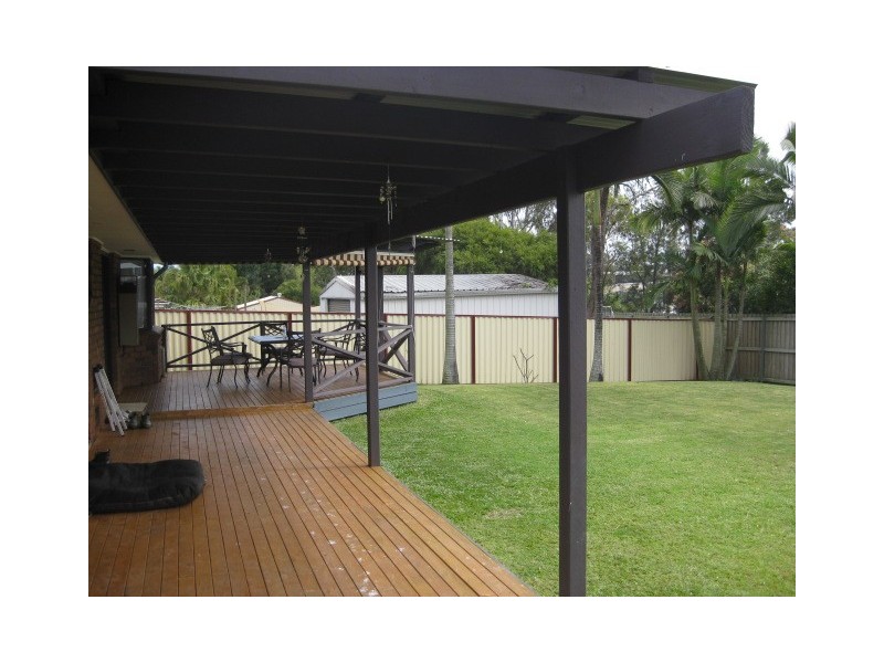 48 Estramina Rd, Regents Park QLD 4118