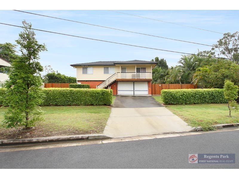 24 Coachwood Street, Crestmead QLD 4132