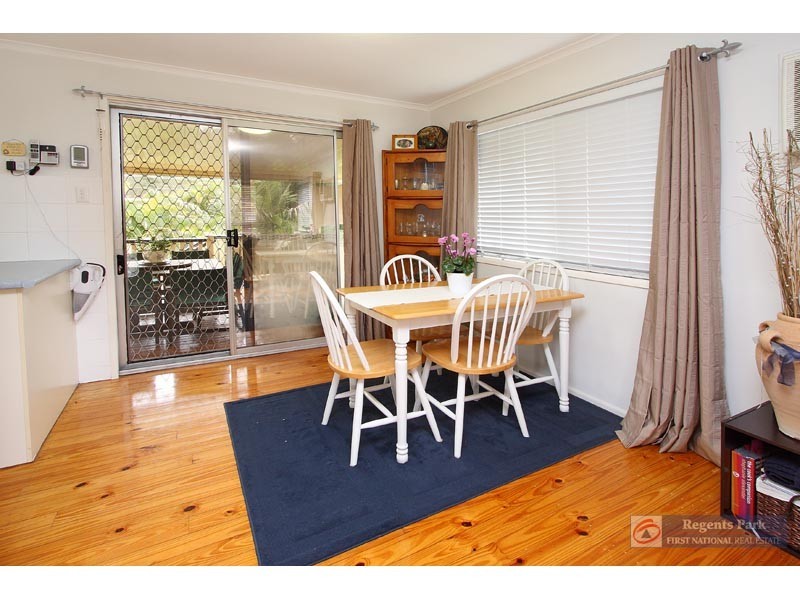 24 Coachwood Street, Crestmead QLD 4132