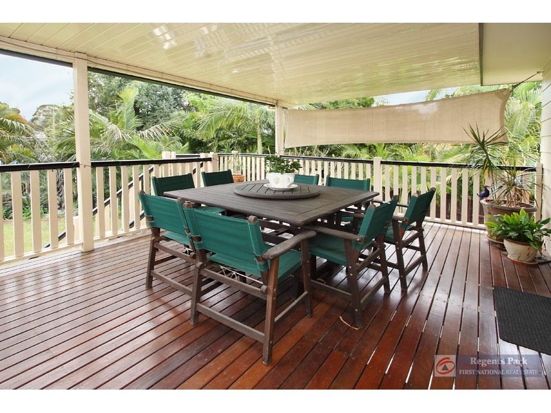 24 Coachwood Street, Crestmead QLD 4132