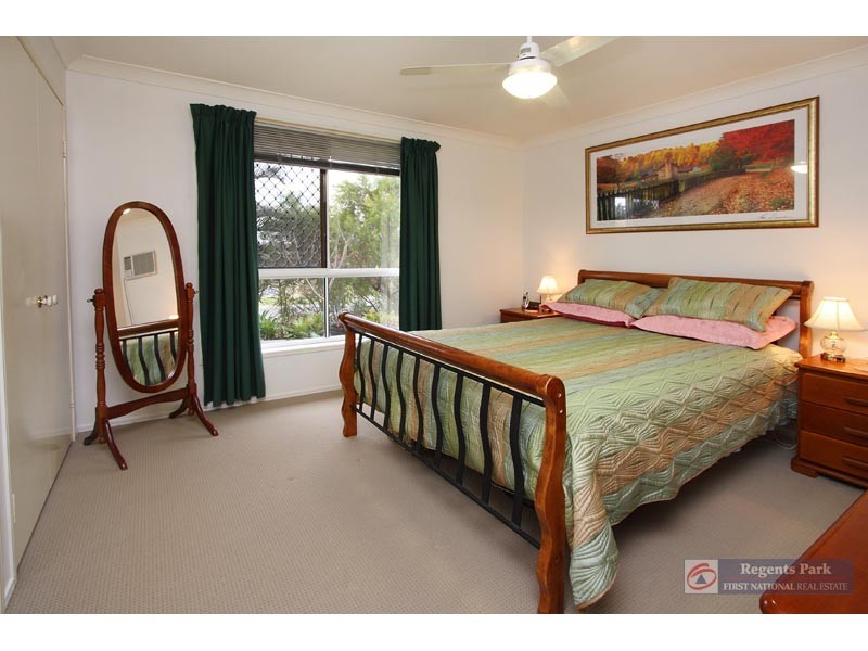 45 Cianthus Street, Regents Park QLD 4118