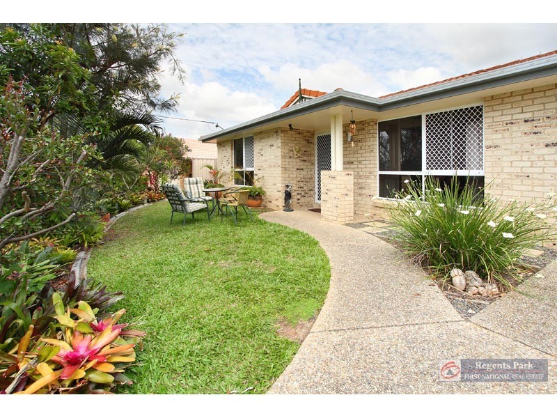45 Cianthus Street, Regents Park QLD 4118