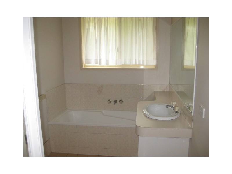 Regents Park QLD 4118
