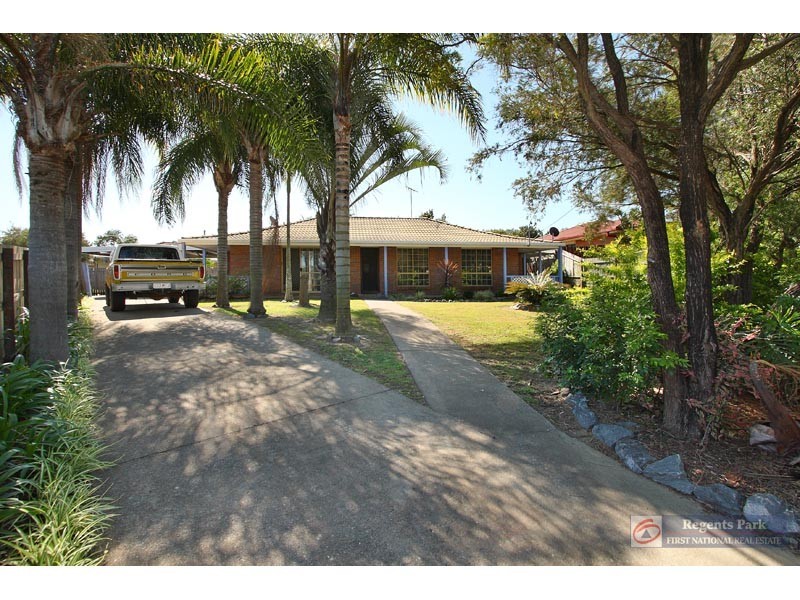 4 CITRON COURT, Crestmead QLD 4132