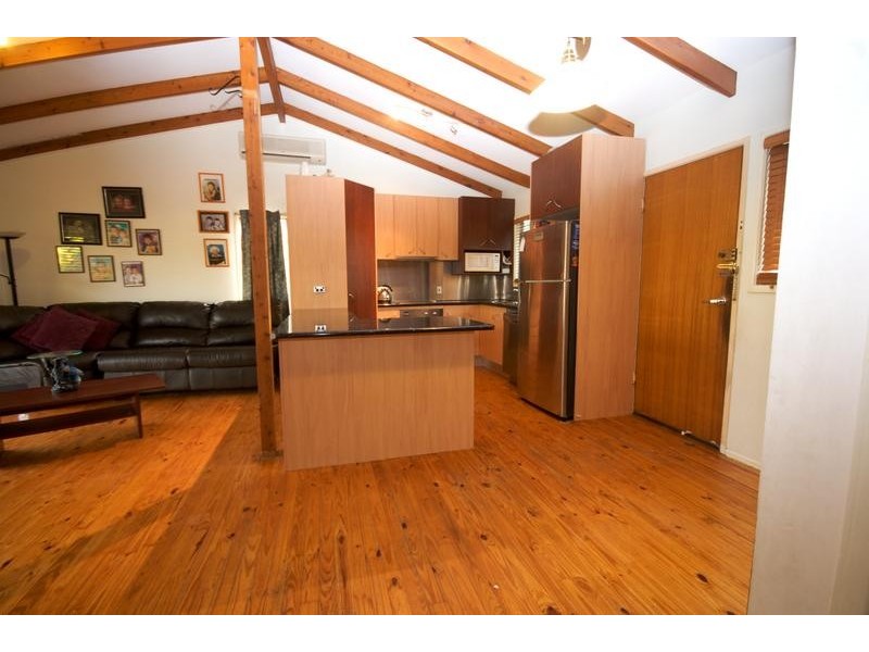 15 Clonmel Street, Regents Park QLD 4118