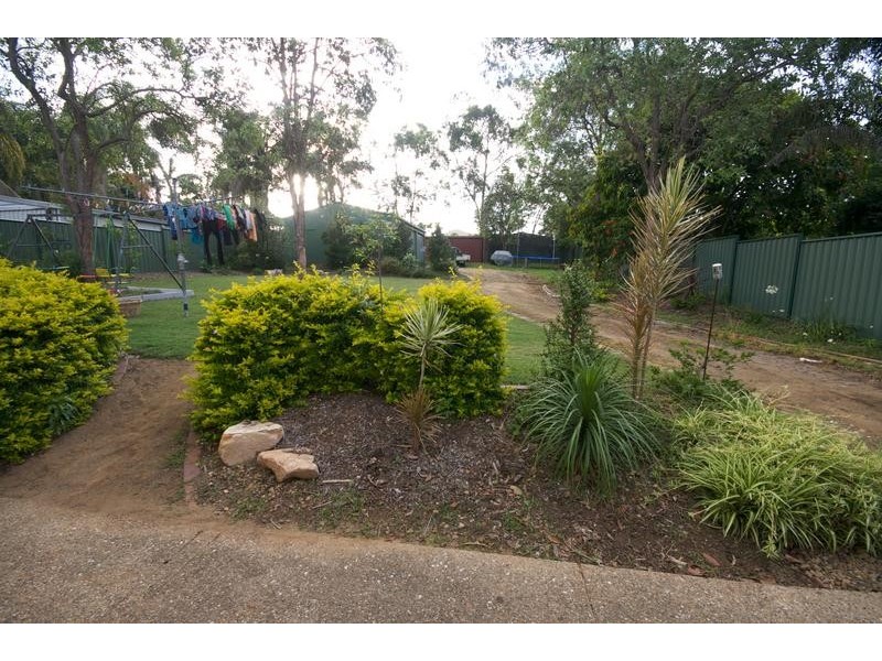 15 Clonmel Street, Regents Park QLD 4118