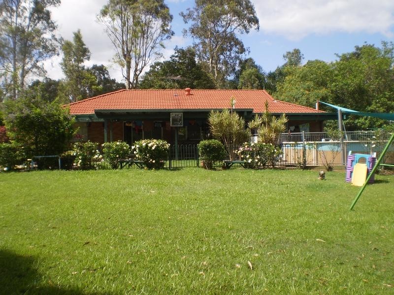 513 Middle Road, Greenbank QLD 4124