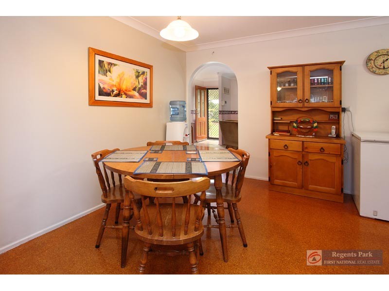 120 Vansittart Road, Regents Park QLD 4118