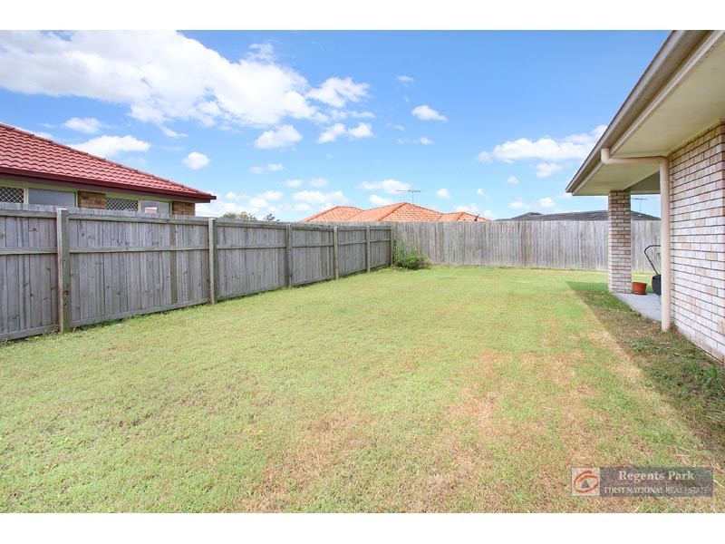 25 Geaney Blvd, Crestmead QLD 4132