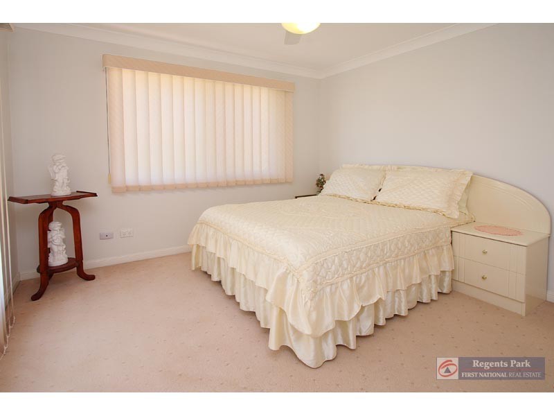36 Cianthus Street, Regents Park QLD 4118