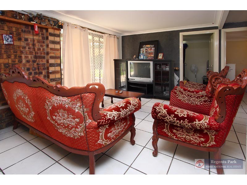 6 Ouella Street, Marsden QLD 4132