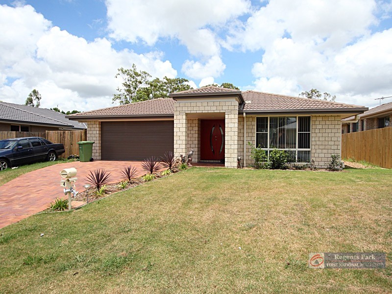 4 Barcombe Street, Marsden QLD 4132