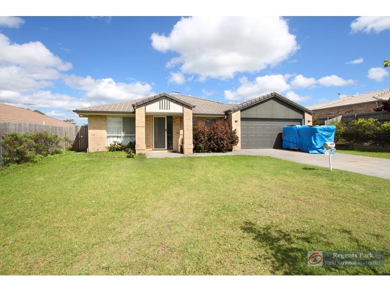 10 Sunrise Crescent, Regents Park QLD 4118