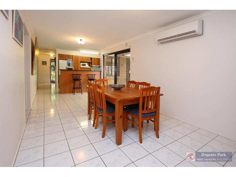 180 Vansittart Road, Regents Park QLD 4118