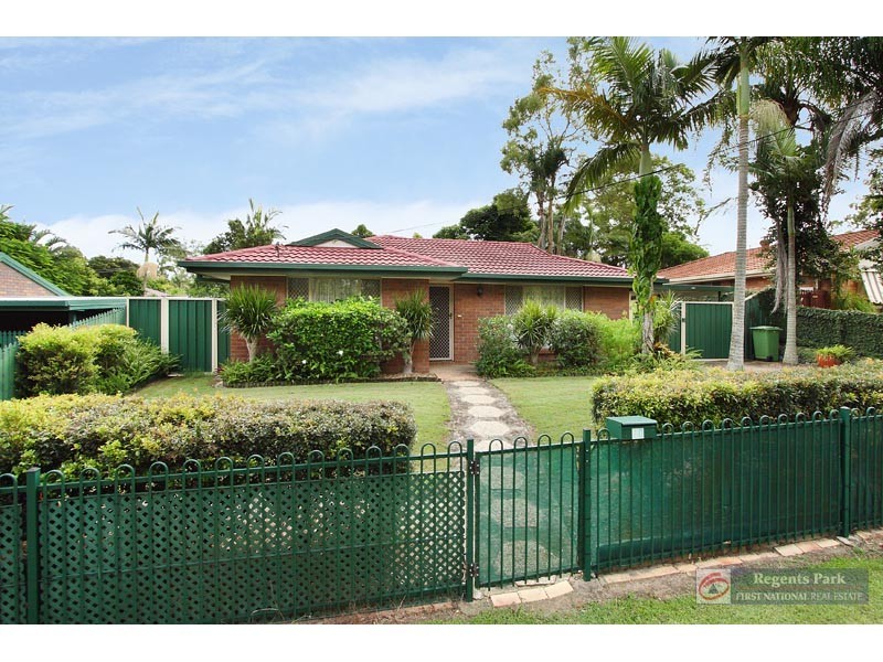 10 Timperley Ct, Marsden QLD 4132