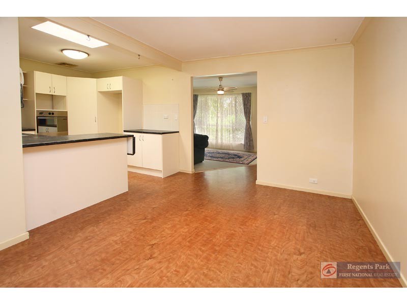 10 Timperley Ct, Marsden QLD 4132