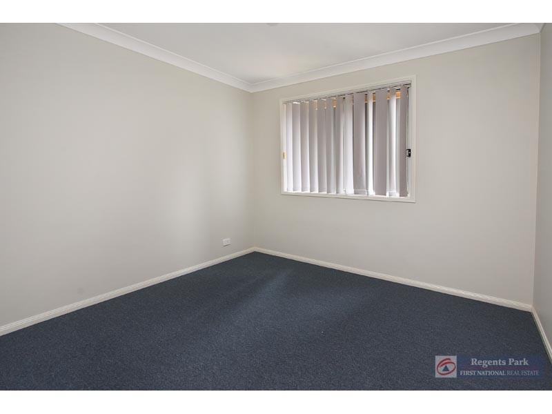 12 Benjamina Circuit, Regents Park QLD 4118