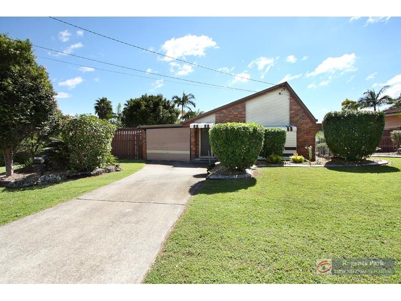 24 Grecian Street, Regents Park QLD 4118
