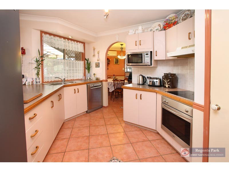 58 Haldham Crescent, Regents Park QLD 4118