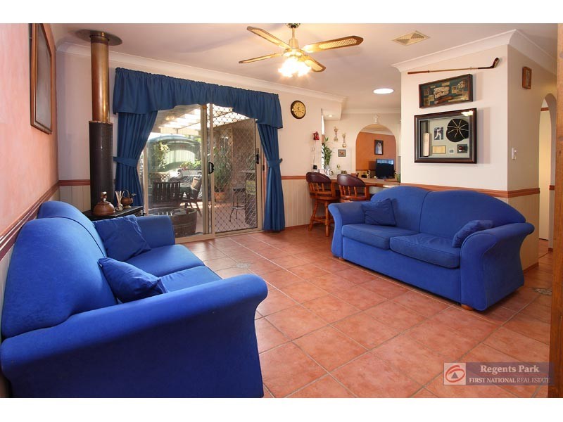 58 Haldham Crescent, Regents Park QLD 4118