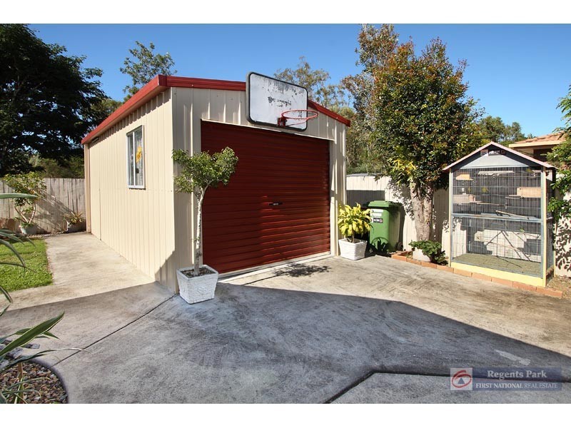 58 Haldham Crescent, Regents Park QLD 4118