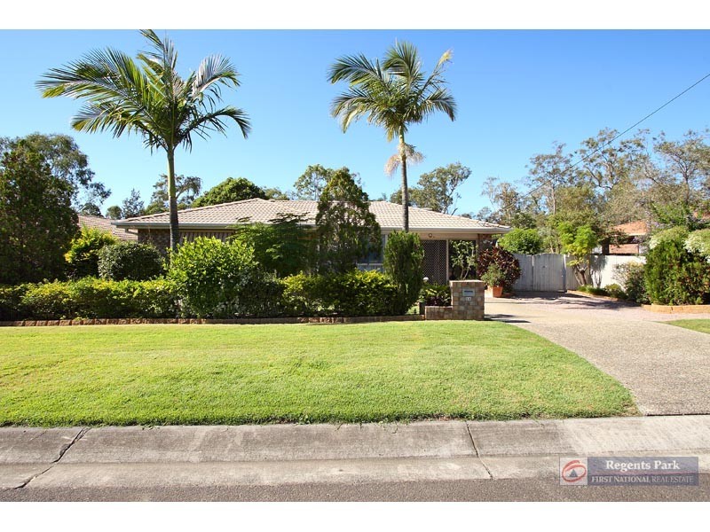 58 Haldham Crescent, Regents Park QLD 4118