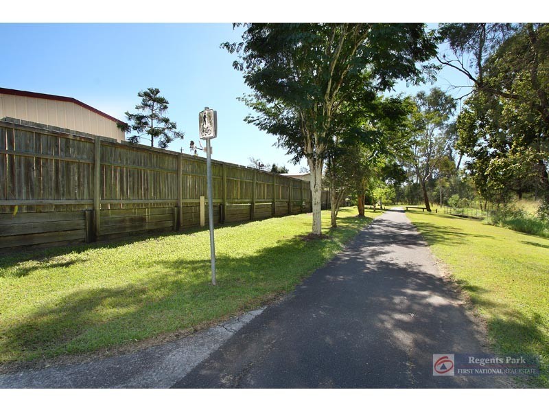 58 Haldham Crescent, Regents Park QLD 4118